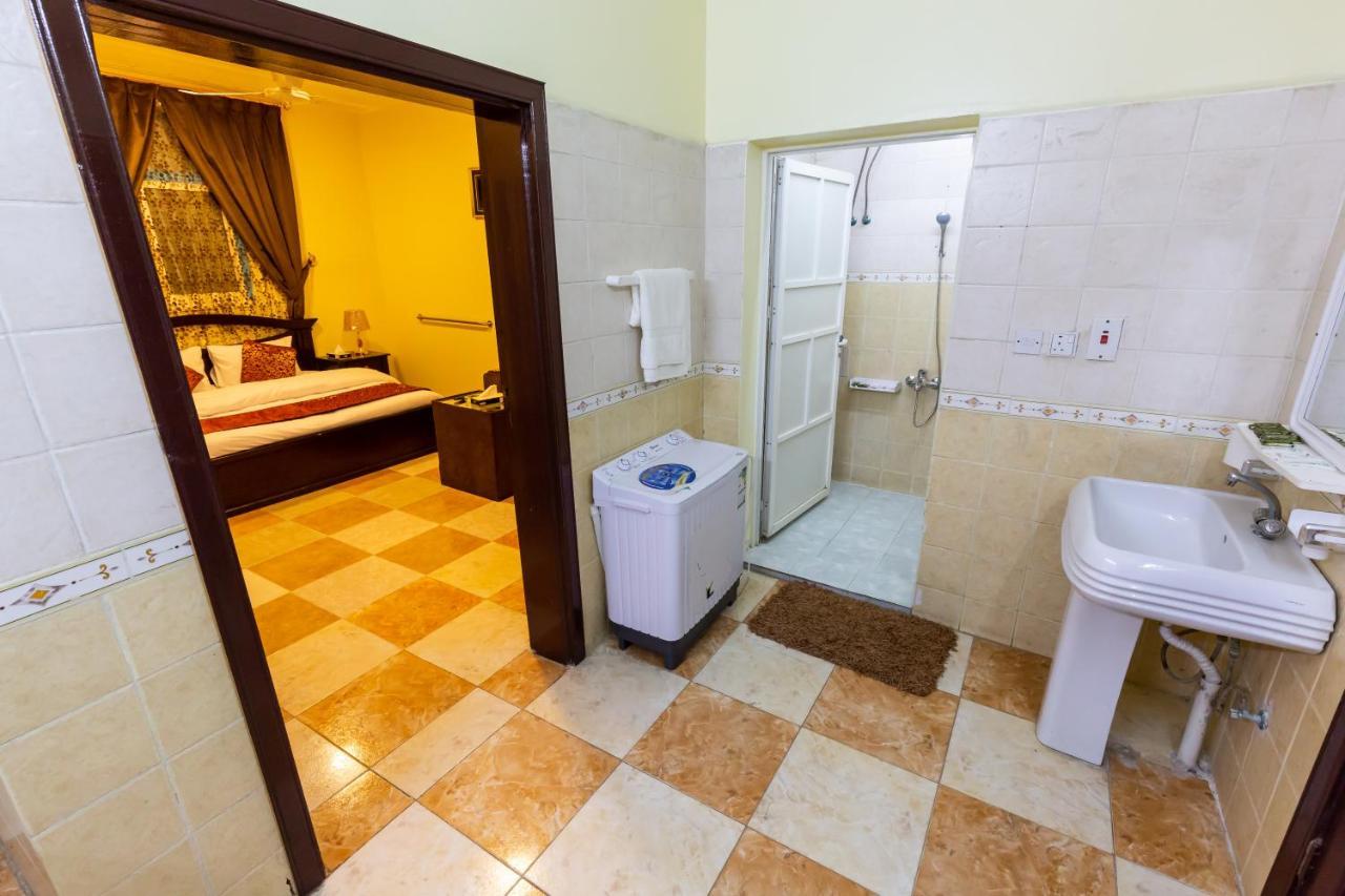 Al Eairy Furnished Apartments - Al Bahah 3 Exterior photo