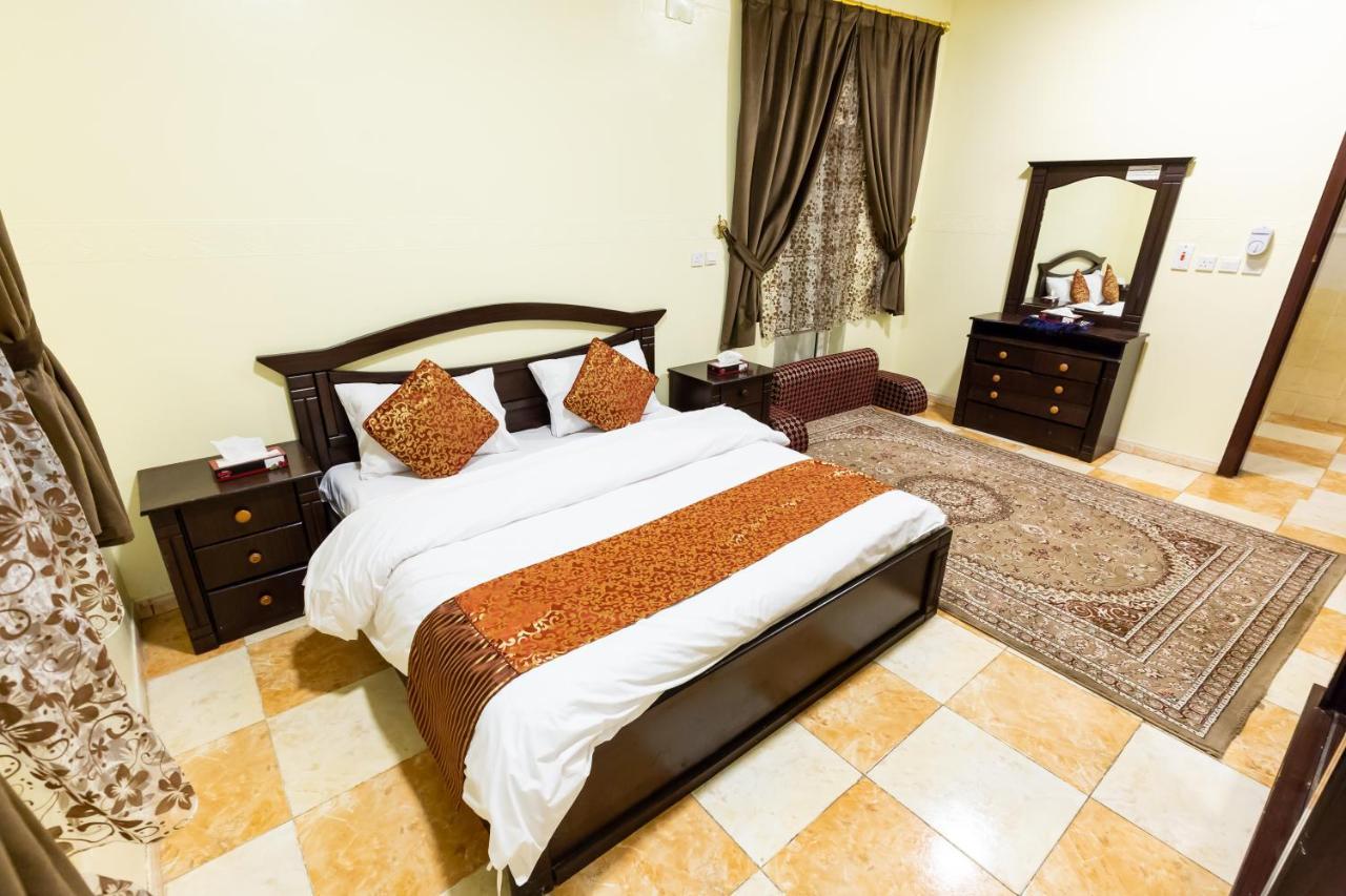 Al Eairy Furnished Apartments - Al Bahah 3 Exterior photo